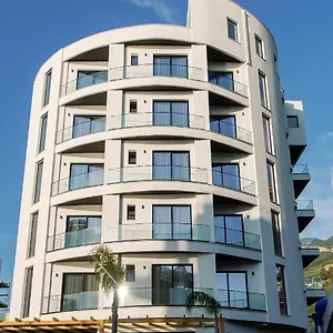 Valza Boutique Albanië