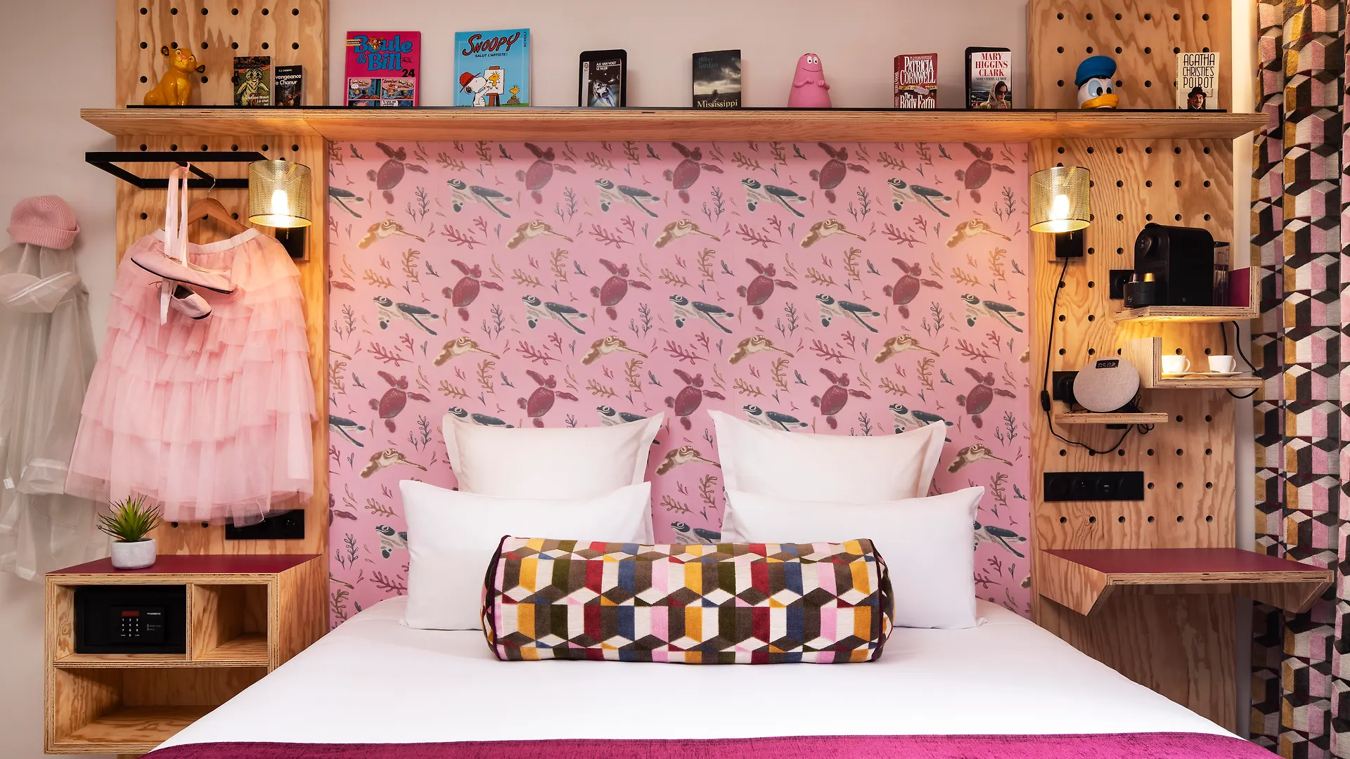 Hotel Locomo - Gare De Lyon Bastille Paris 3*,