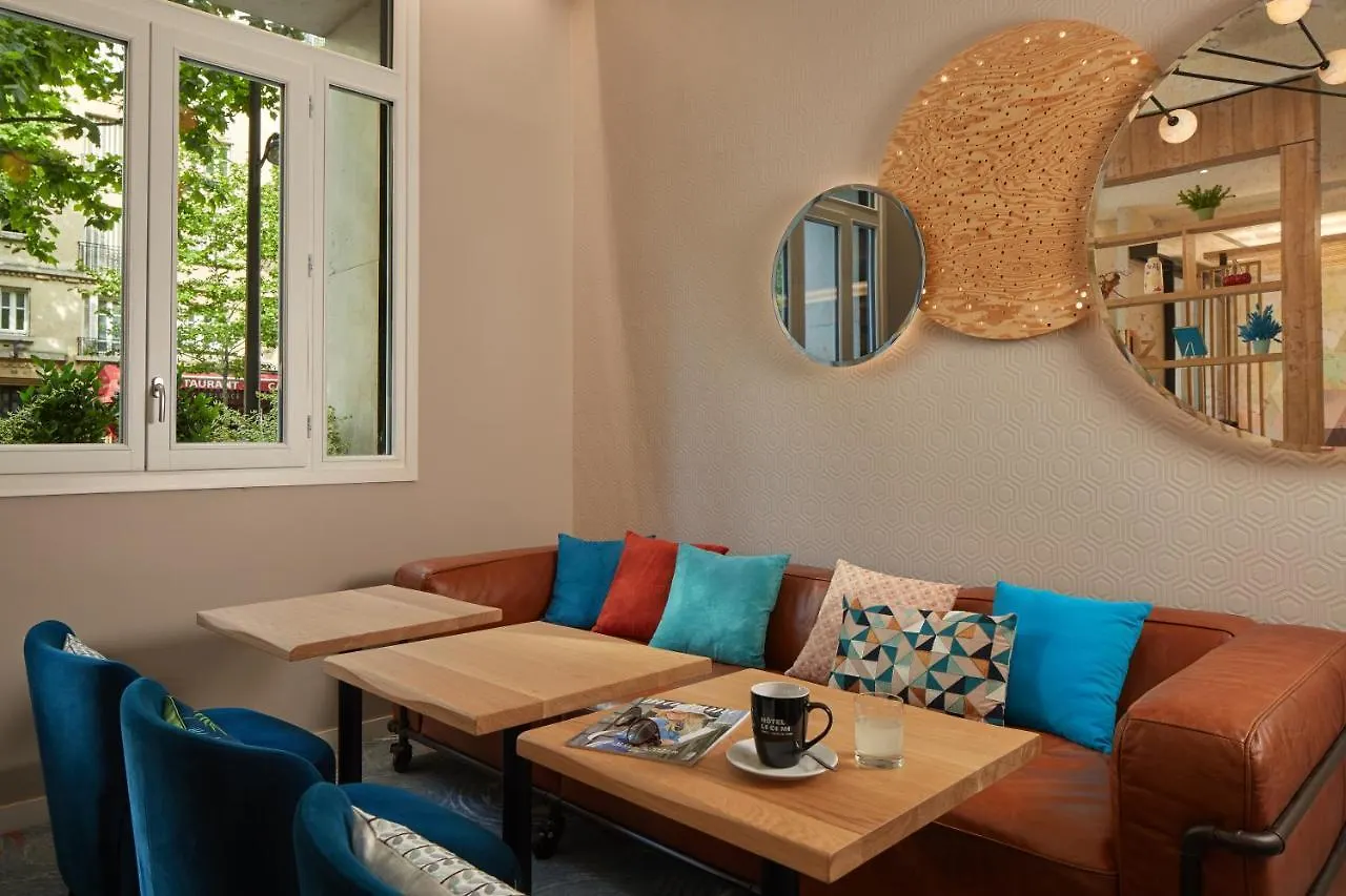 Hotel Locomo - Gare De Lyon Bastille Paris France